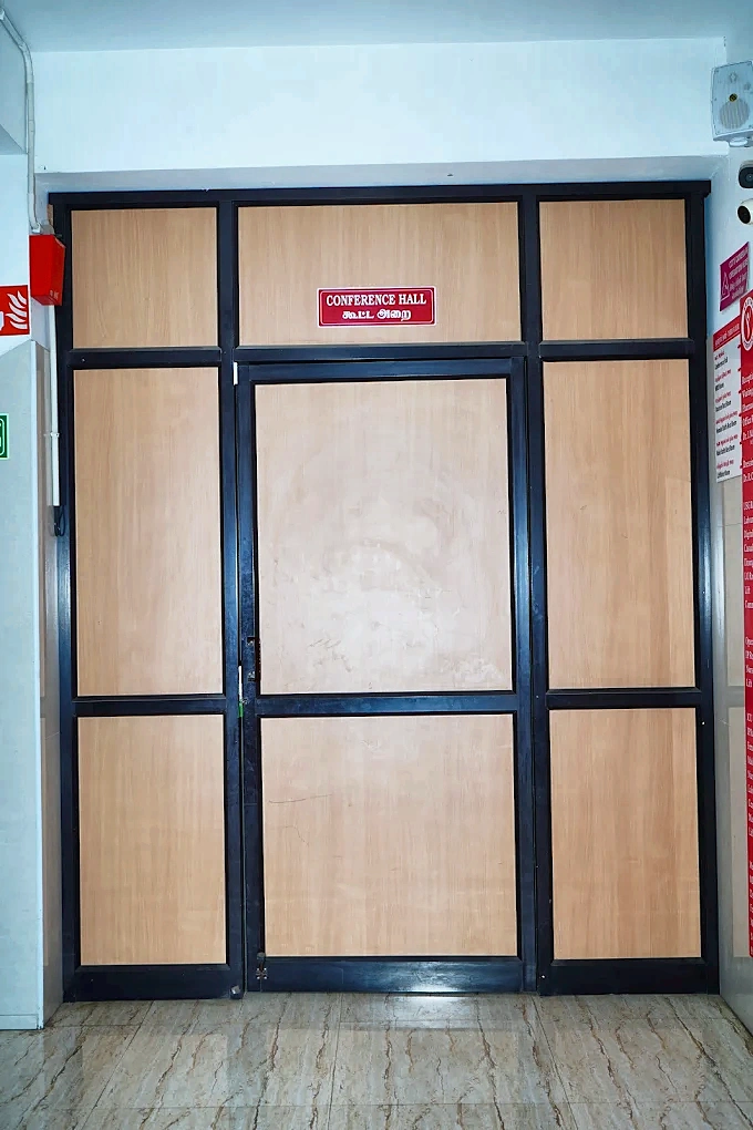Patient room at Sruthi Hospital, Sivakasi